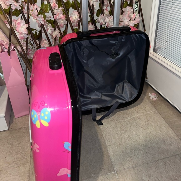 Hello kitty luggage set - Picture 9 of 10